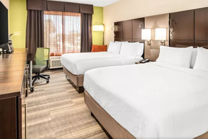 Guest room of Holiday Inn Express Ft. Lauderdale Cruise-Airport Hotel